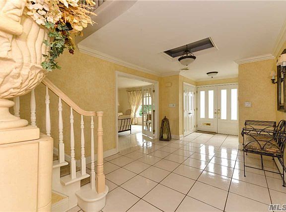 2nd image of 2329 Halyard Dr