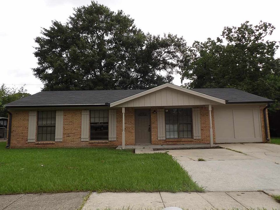 1st image of 3601 Baker Dr