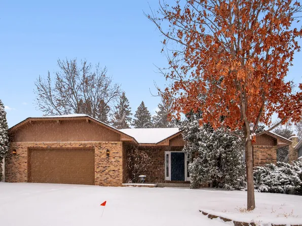 10741 Hopkins Cir S, Minneapolis, MN 55420