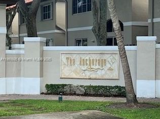8326 NW 144th St, Miami Lakes, FL 33016