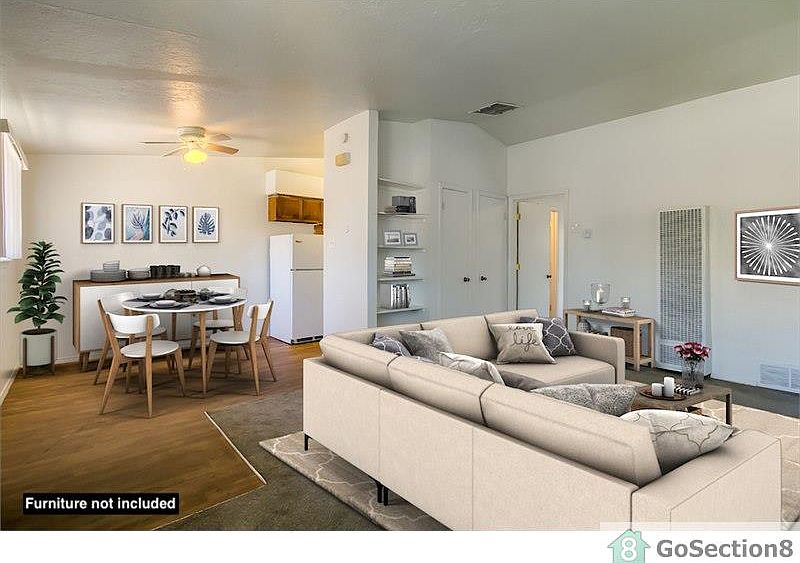 1st image of 1335 Ortiz Dr SE