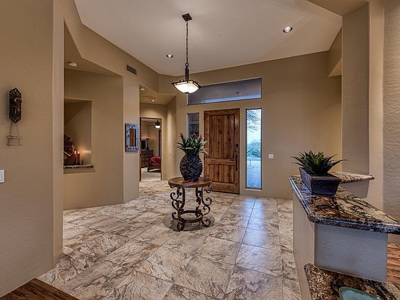 004_Foyer
