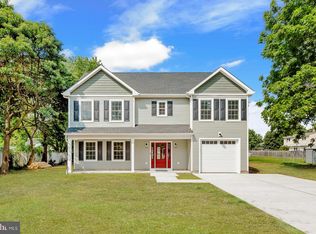 1805 Grieb Ave, Levittown, PA 19055