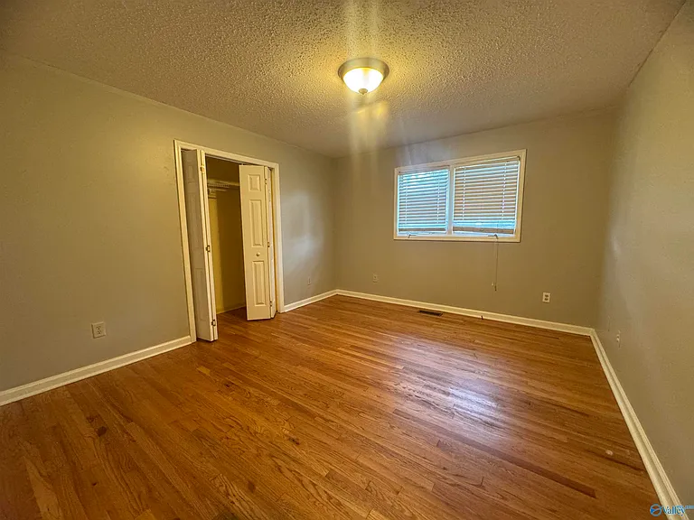4718 Rutledge Dr NW — Photo 11