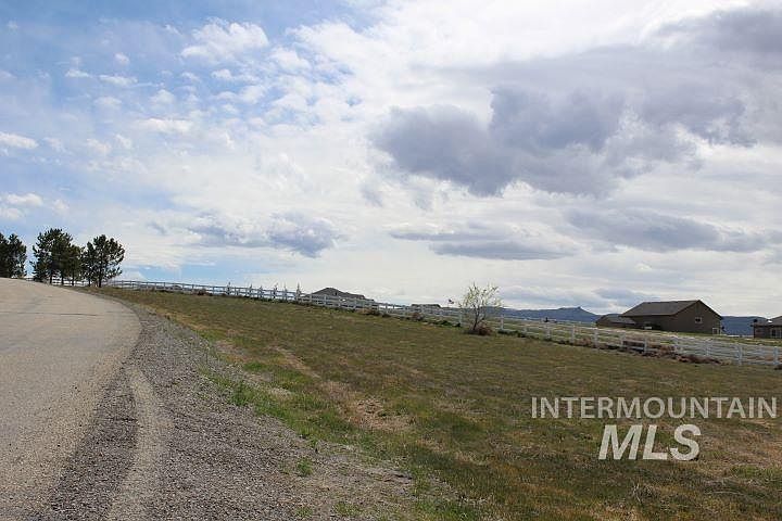 2nd image of Tbd Hidden Valley Rd