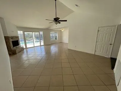 3617 Charles Dr — Photo 2