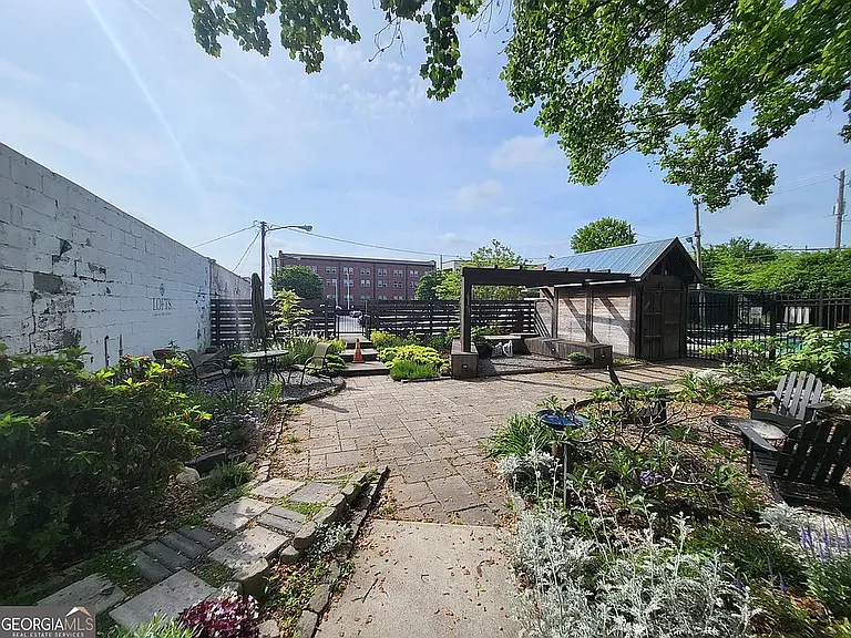 172 Haynes St SW #206 — Photo 11