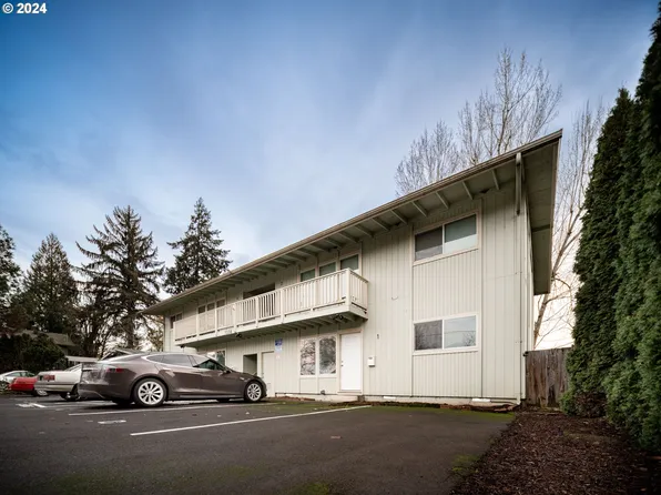 1338 3rd St NW, Salem, OR 97304