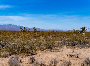 1950 E Cholla Dr, Yucca, AZ 86438