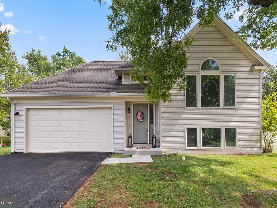 1st image of 14516 Oak Cluster Dr