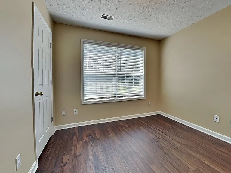 7633 Callow Cove Ln — Photo 17