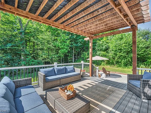 2nd image of 3622 Shady Timber Dr