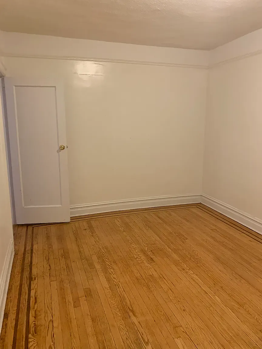 16 Palisade Street — Photo 2