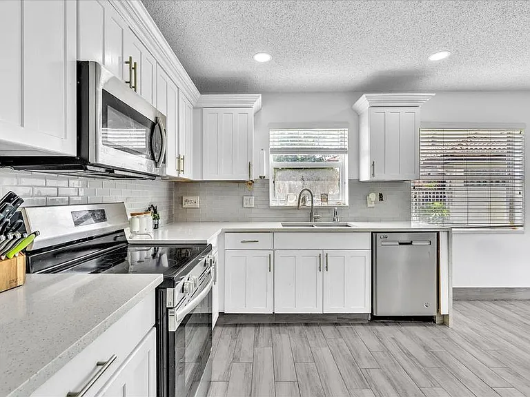 7145 Crescent Creek Way #0 — Photo 29