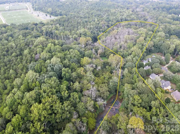 13314 Baker Mills Rd, Pineville, NC 28134