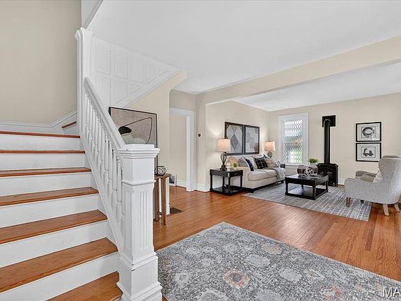 5th image of 532 Tuxedo Blvd