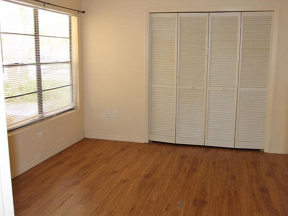 4th image of 3566 Muirfield Dr