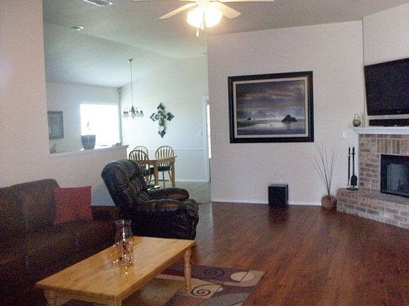 2nd image of 3001 Vermont Ave
