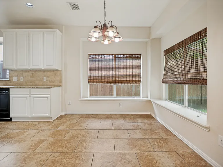 3821 Sandlin St — Photo 13