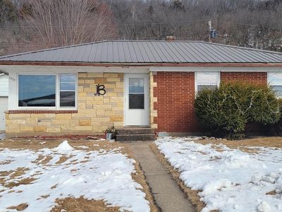1037 Dewey Street, Cassville, WI, 53806