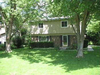 1st image of 3555 Cloverlawn