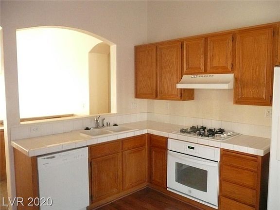 3rd image of 1303 Healing Waters Ln