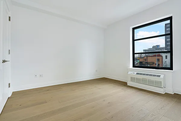 Rented by Compass | media 16