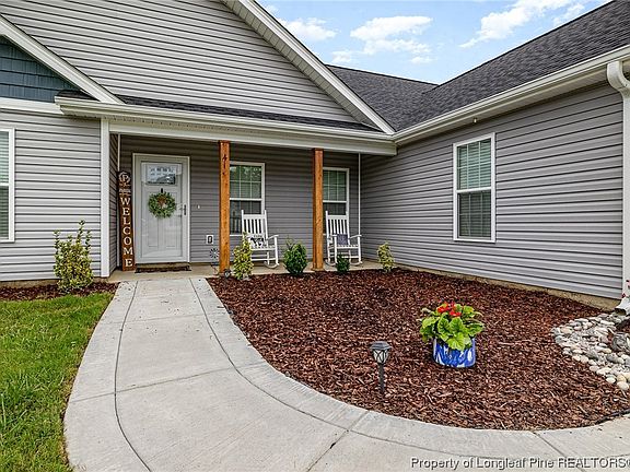 3rd image of 41 Vesper Ln