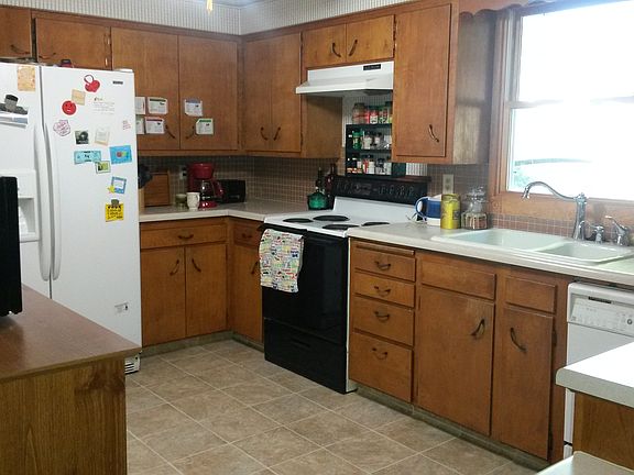 4th image of 1733 Garland St