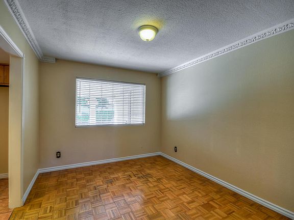 5th image of 11810 N 49th Ave