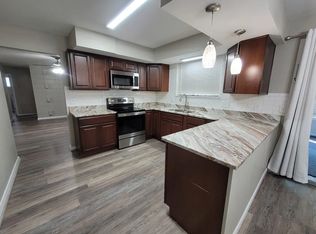 208 Loruna Dr, Gulf Breeze, FL 32561