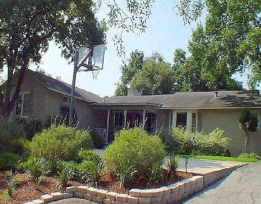 1st image of 740 CANTERBURY HILL