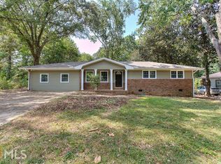 1223 Sheppard Pl, Stone Mountain, GA 30083