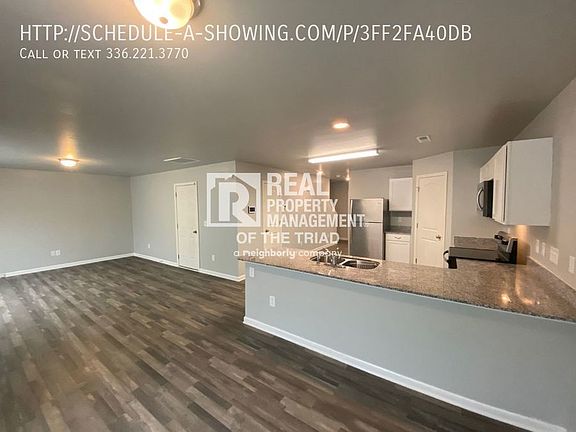 4th image of 3801 Bellingham Ct