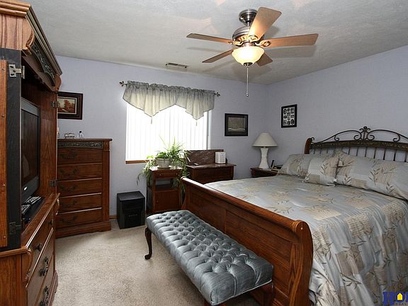 4th image of 3862 Ballard Ct