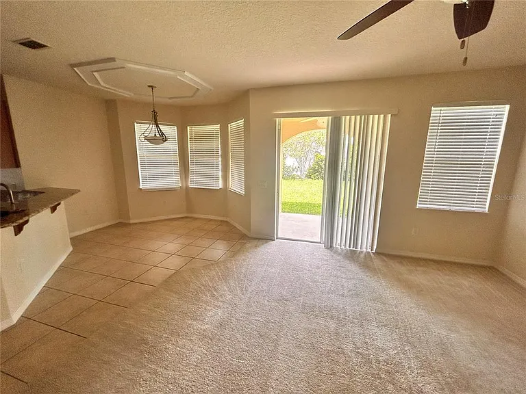 1125 Lascala Dr — Photo 4