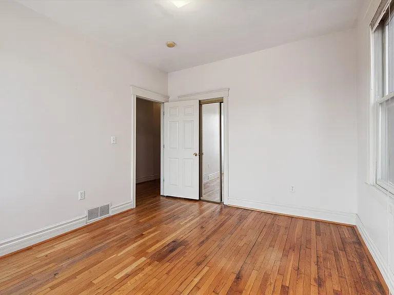 626 E. Ferry - FDR — Photo 24
