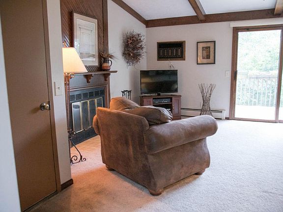 4th image of 845 North Ave NE #15