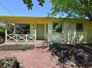 2320 Rowe Dr, Santa Rosa, CA 95403