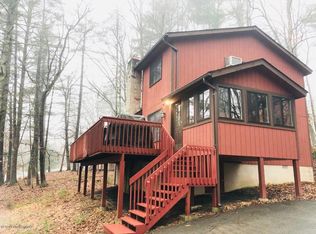 236 Manchester Dr #SAW, Bushkill, PA 18324