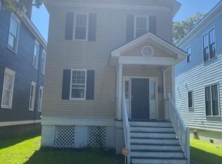 1714 Barnard St, Savannah, GA 31401
