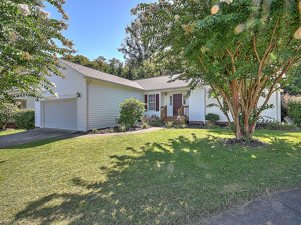 1st image of 1305 Kennesaw Dr