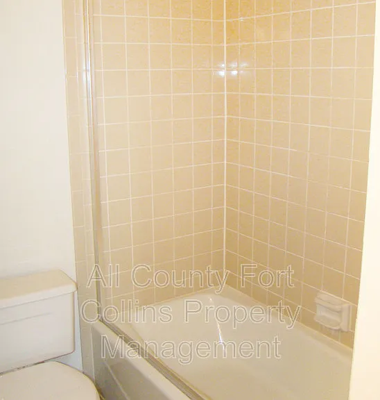 421 Mulberry Dr #1 — Photo 12