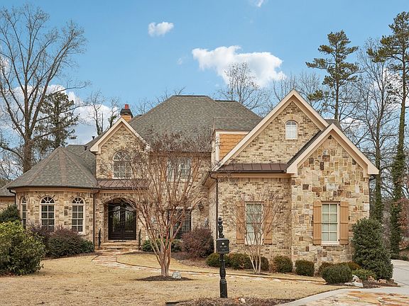 2nd image of 343 Summer Garden Dr