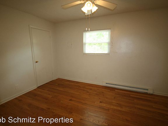 5th image of 1212 W Chapel Hill St #3187737