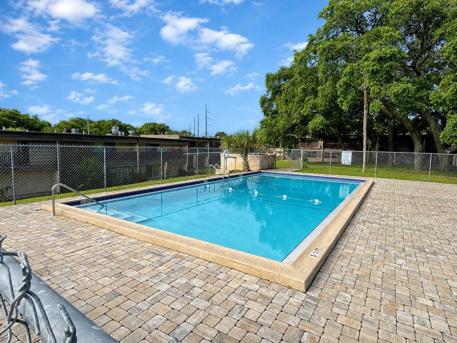 2 bed, 2.0 bath, 1060 sqft, $1,550 — Photo 4
