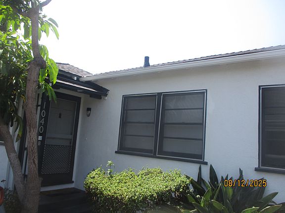2nd image of 1040 Ocean Park Blvd APT B