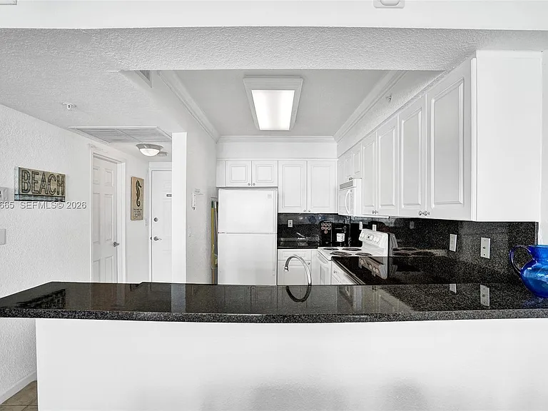 2501 S Ocean Dr #1504 — Photo 15
