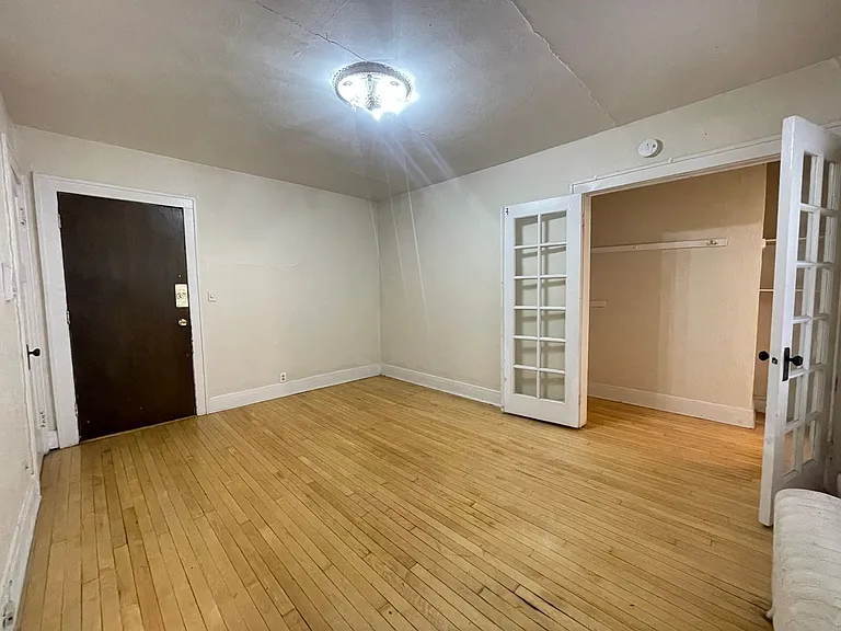 829 N. Cass — Photo 38