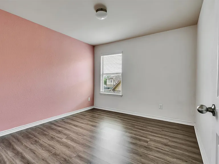 9203 Haverford Cove Ct — Photo 32
